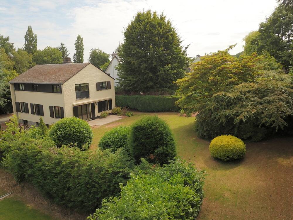 Maison à vendre à Waterloo 1410 825000.00€ 5 chambres 213.00m² - Annonce 521276