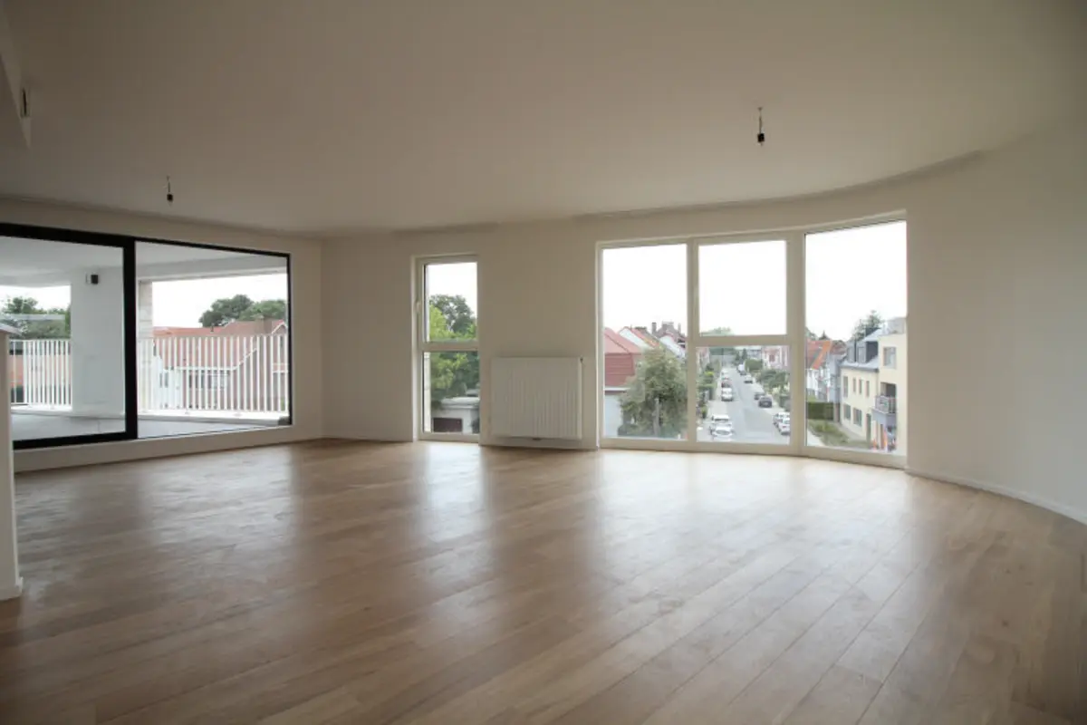 Appartement te  huur in Kraainem 1950 1800.00€ 3 slaapkamers 165.40m² - Zoekertje 586649
