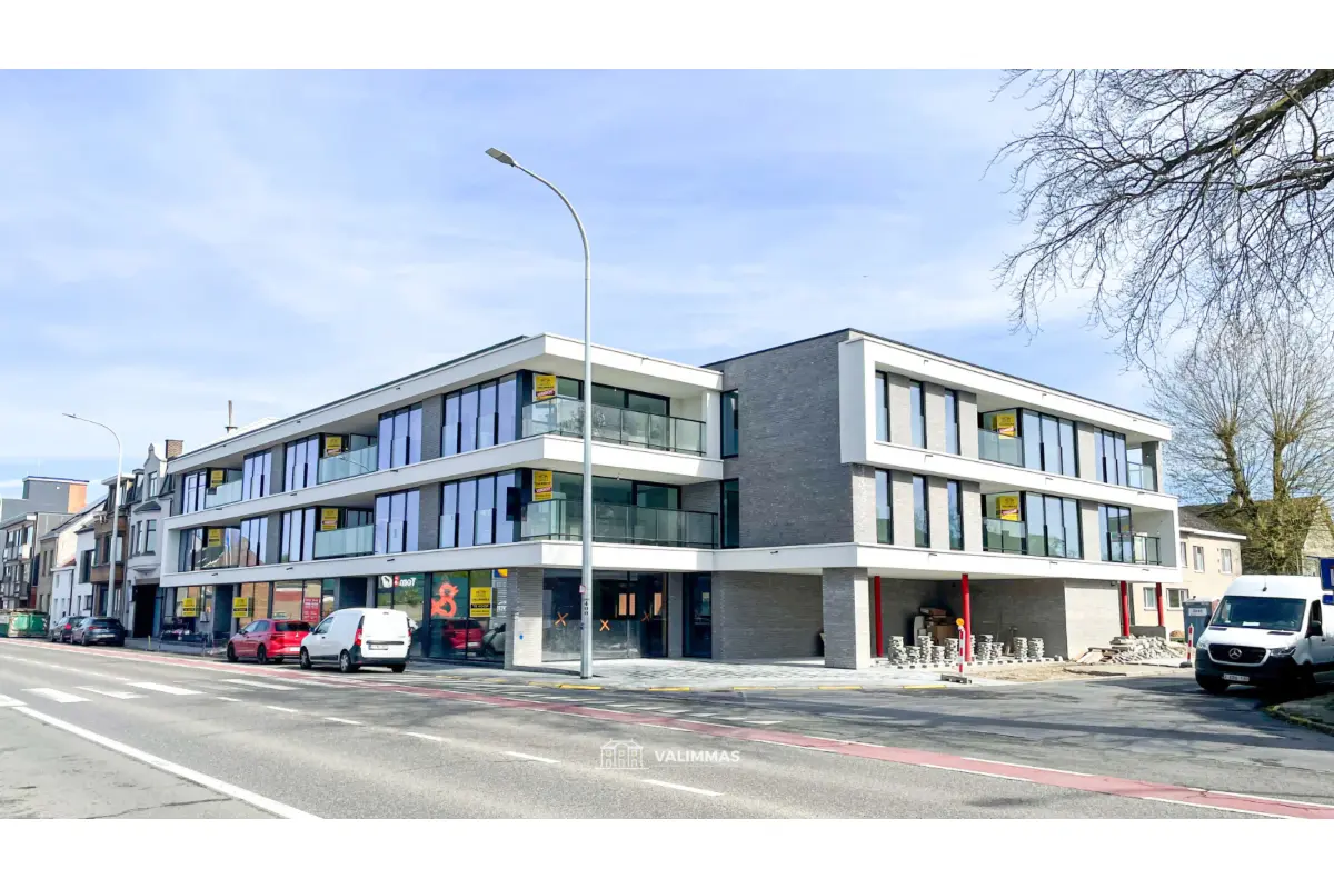 Commerce à vendre à Asse 1730 181468.00€  chambres 129.00m² - Annonce 522438