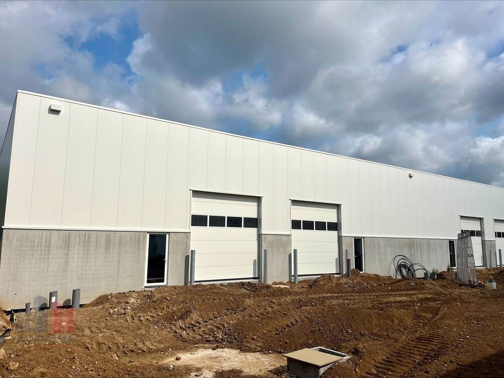 Commerce à louer à Tirlemont 3300 2200.00€ chambres 336.00m² - Annonce 522259
