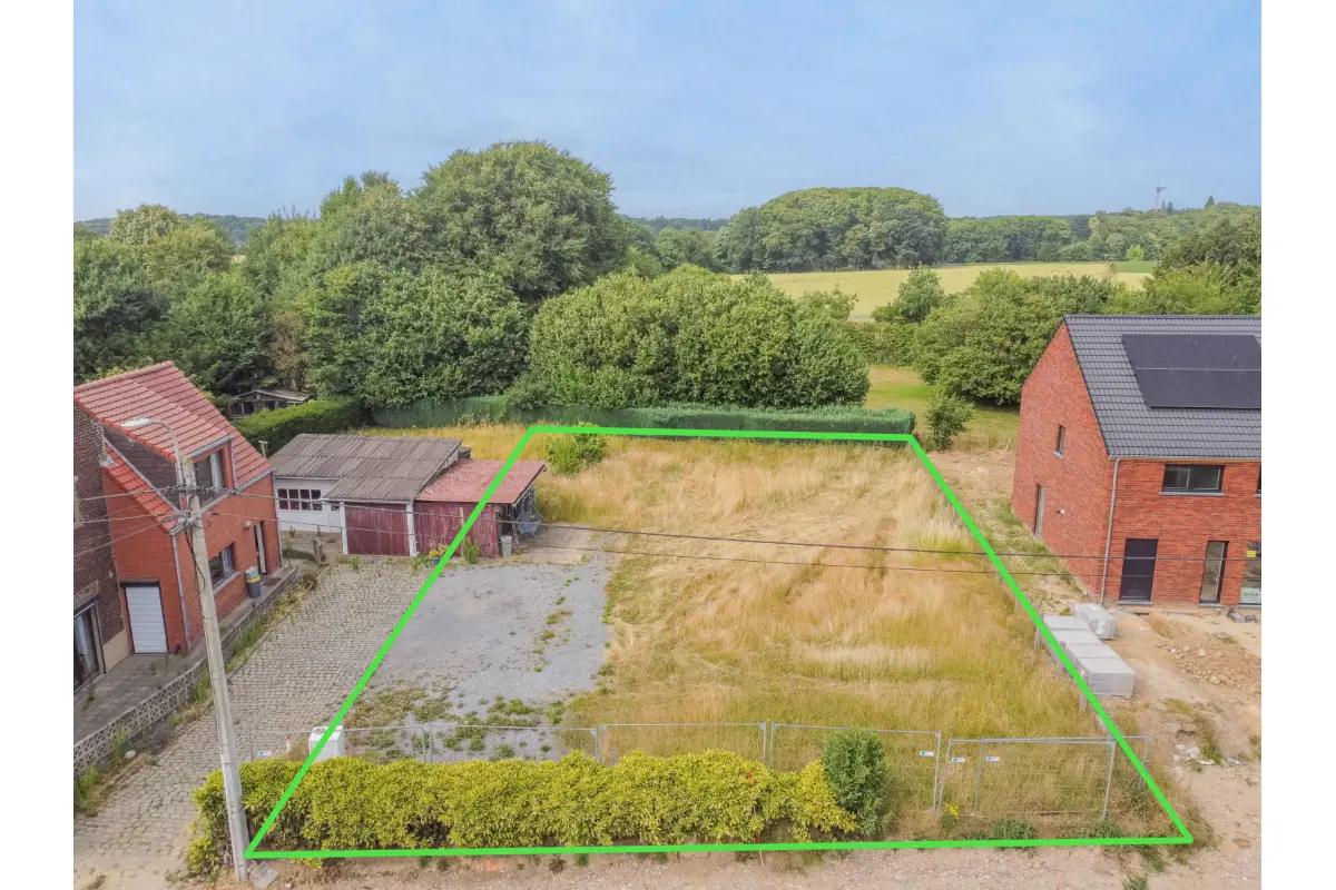 Grond te  koop in Linkebeek 1630 290000.00€  slaapkamers m² - Zoekertje 523009