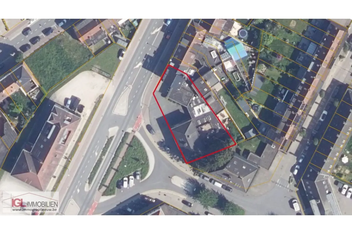 Terrain à bâtir à vendre à Leeuw-Saint-Pierre 1600 795000.00€  chambres m² - Annonce 650263