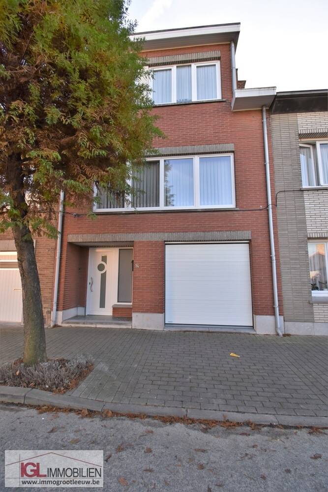 Huis te in Sint-Pieters-Leeuw 1600 370000.00€ 3 slaapkamers 125.00m² - Zoekertje 523117