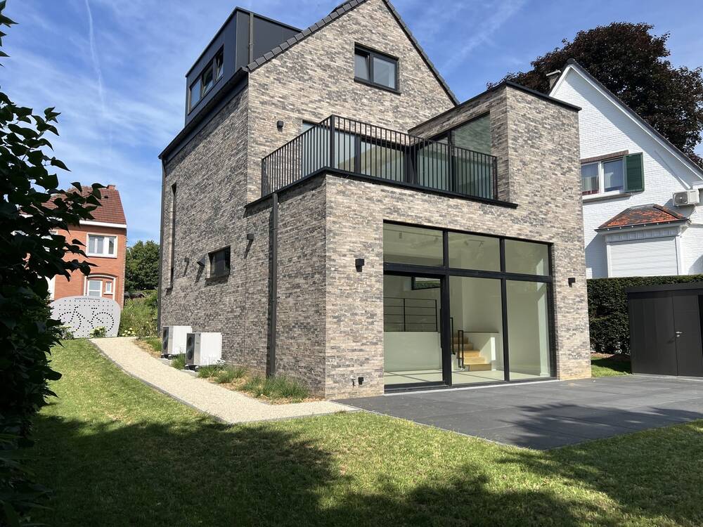 Maison à louer à Dilbeek 1700 2200.00€ 3 chambres 178.00m² - Annonce 524789