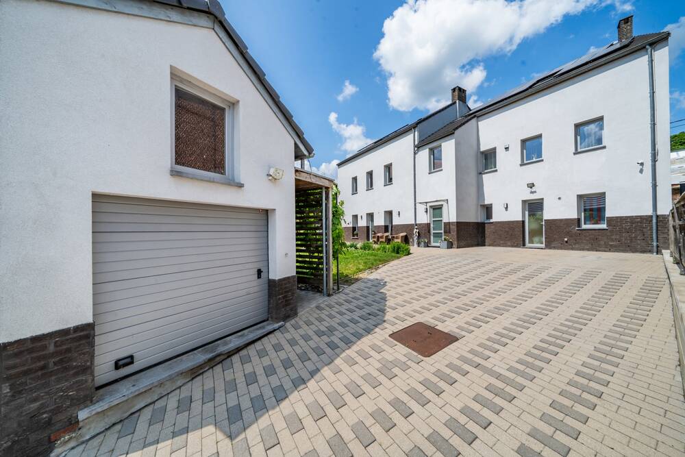 Huis te koop in Genepiën 1470 540000.00€ 3 slaapkamers 250.00m² - Zoekertje 525926