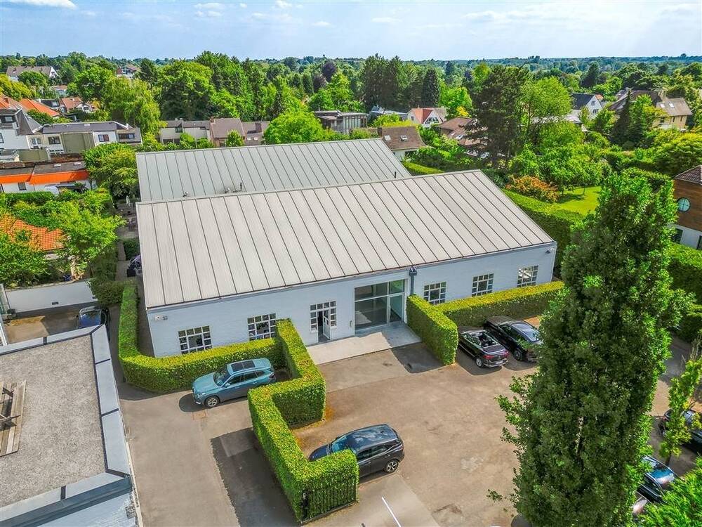 Commerce à louer à Rhode-Saint-Genese 1640 5375.00€  chambres 430.00m² - Annonce 527627