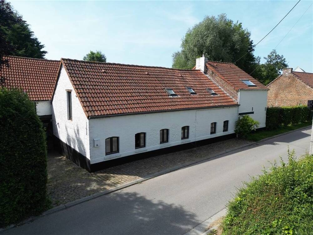 Maison à vendre à Jodoigne 1370 465000.00€ 3 chambres 250.00m² - Annonce 526937