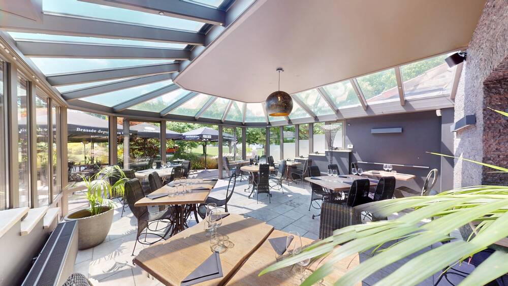 Commerce à à Leuze-en-Hainaut 7900 1250000.00€ chambres 460.00m² - Annonce 527538