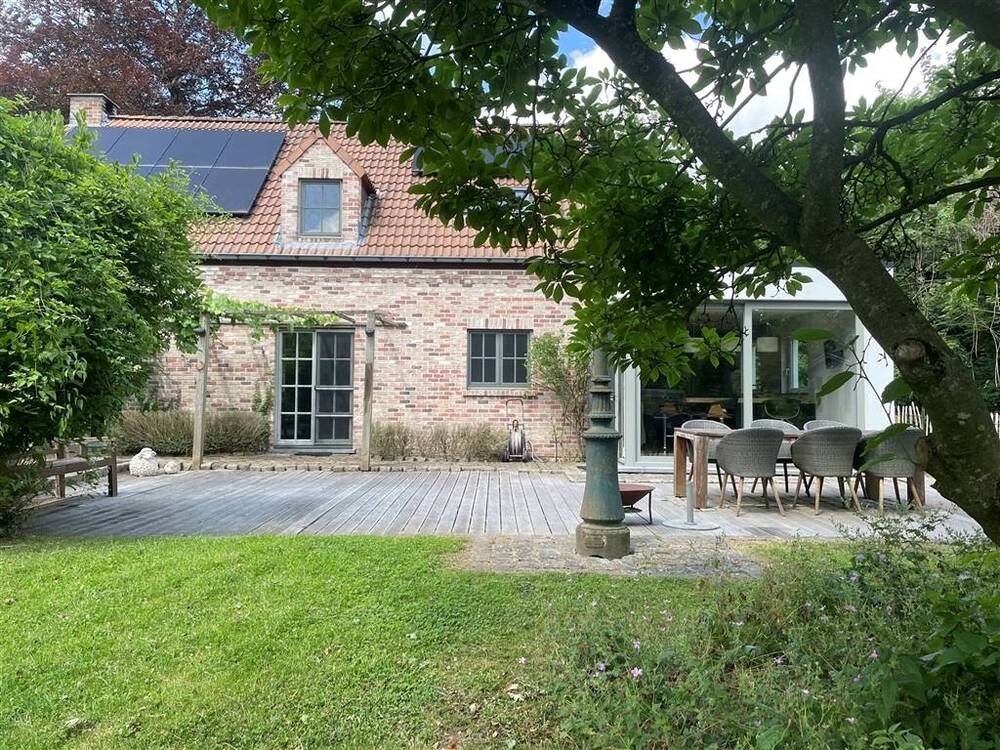 Maison à louer à Chaumont-Gistoux 1325 1950.00€ 3 chambres 174.00m² - Annonce 528300