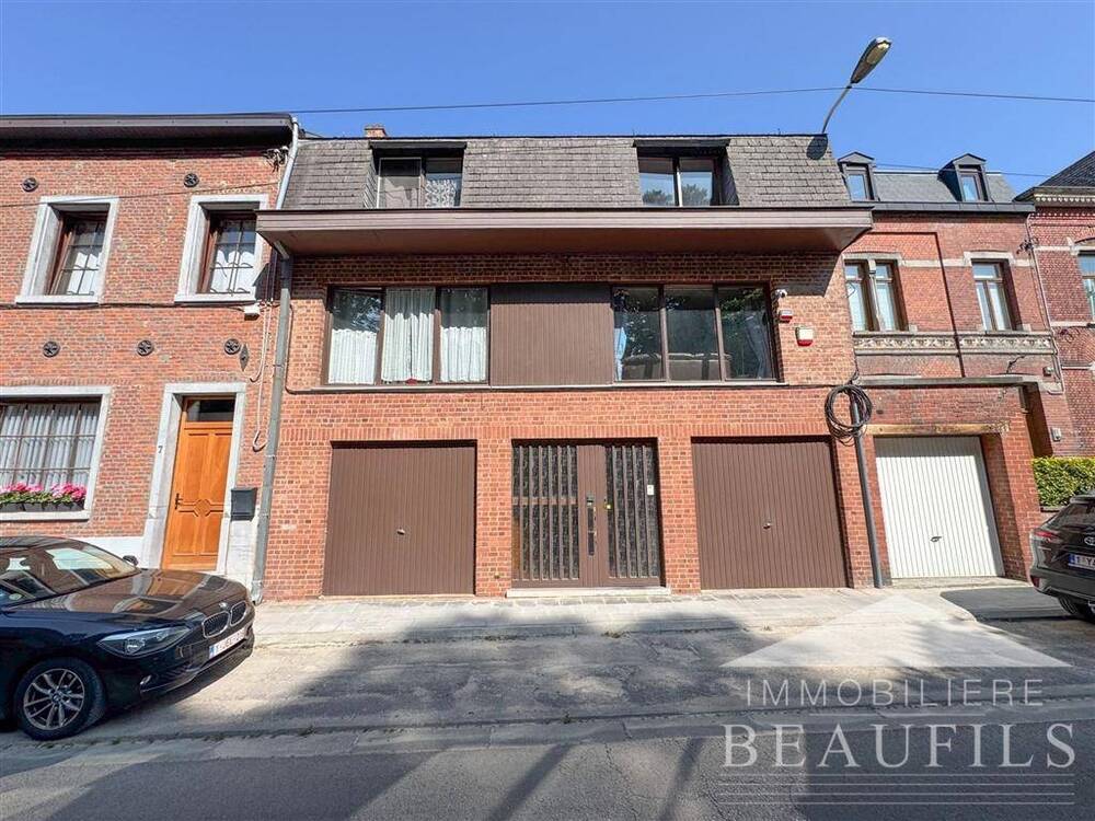 Appartement à à La Hestre 7170 750.00€ 2 chambres 82.00m² - Annonce 527610