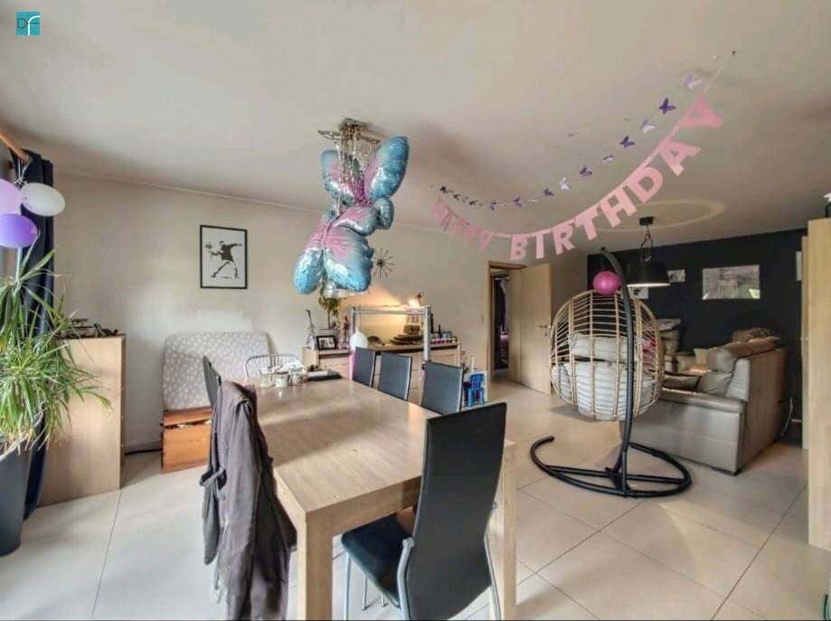 Appartement te  koop in Tilly 1495 275000.00€ 2 slaapkamers 117.00m² - Zoekertje 528926