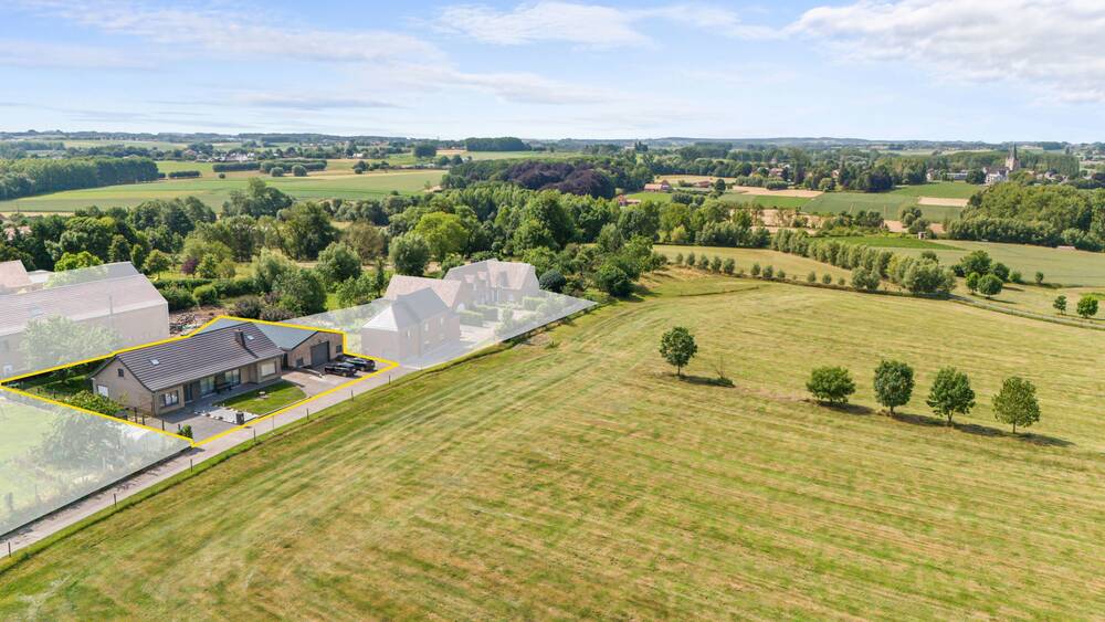 Huis te koop in Herfelingen 1540 650000.00€ 5 slaapkamers 232.00m² - Zoekertje 529218