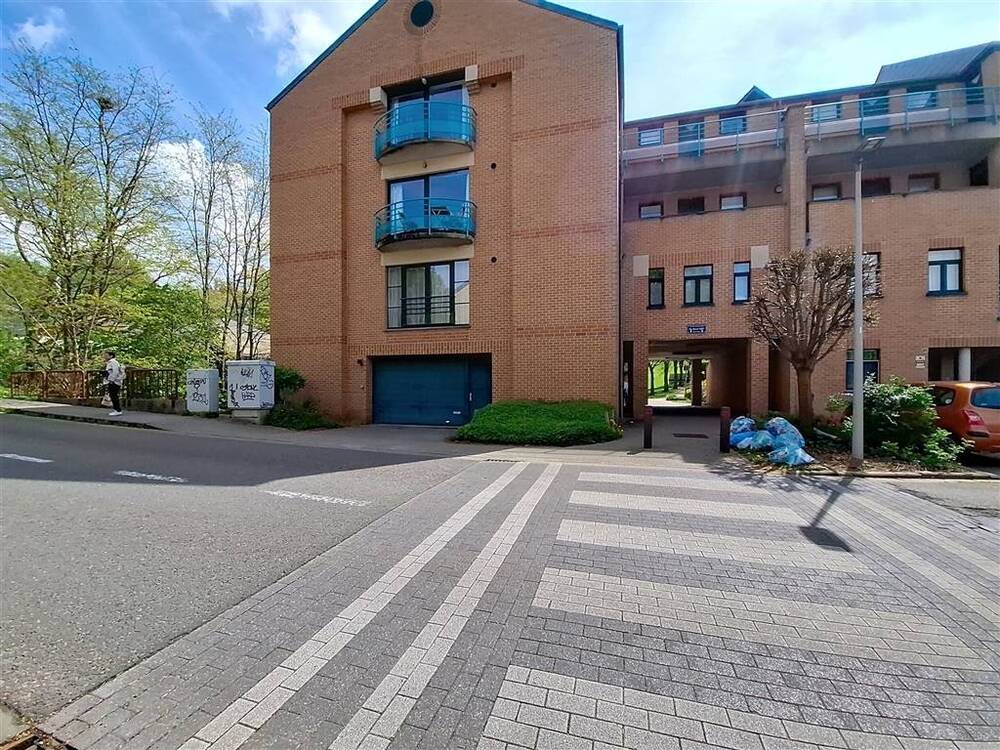 Parking à à Louvain-la-Neuve 1348 70.00€ chambres m² - Annonce 528605