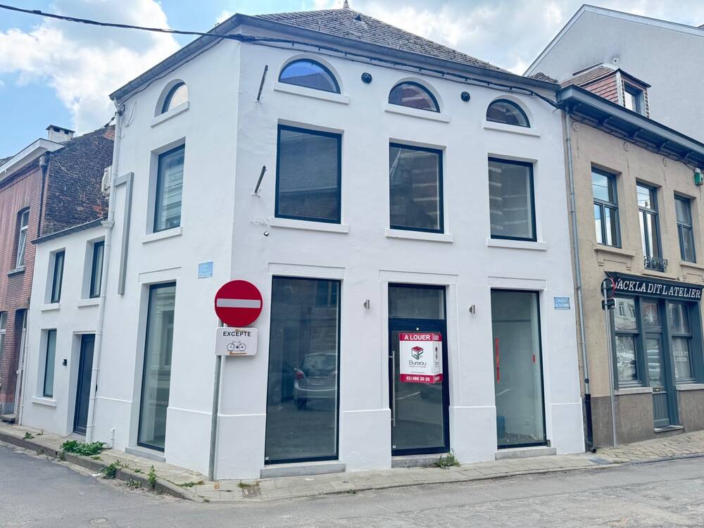 Commerce à louer à Wavre 1300 600.00€ chambres 38.00m² - Annonce 529077