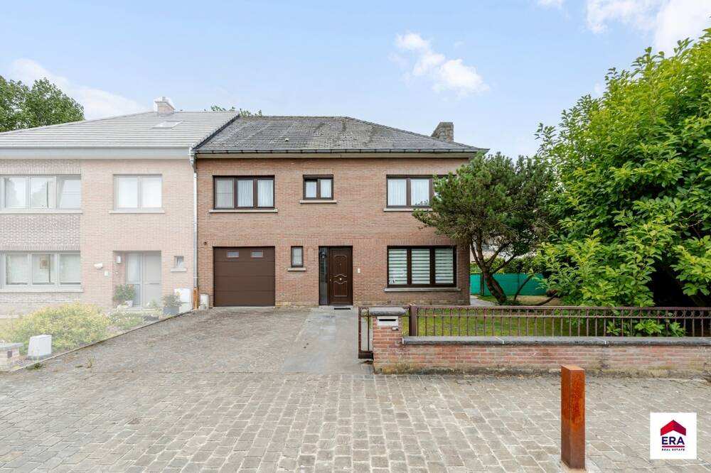 Maison à vendre à Dilbeek 1700 459000.00€ 3 chambres 278.78m² - Annonce 529775