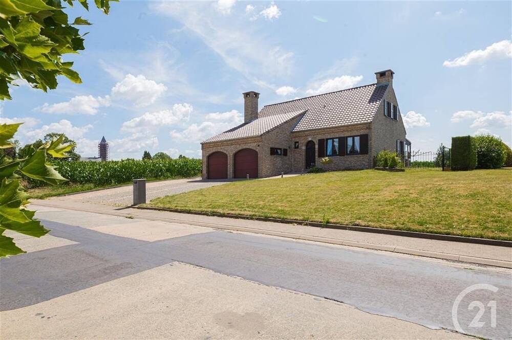 Huis te koop in Heikruis 1670 474000.00€ 3 slaapkamers 190.00m² - Zoekertje 530969