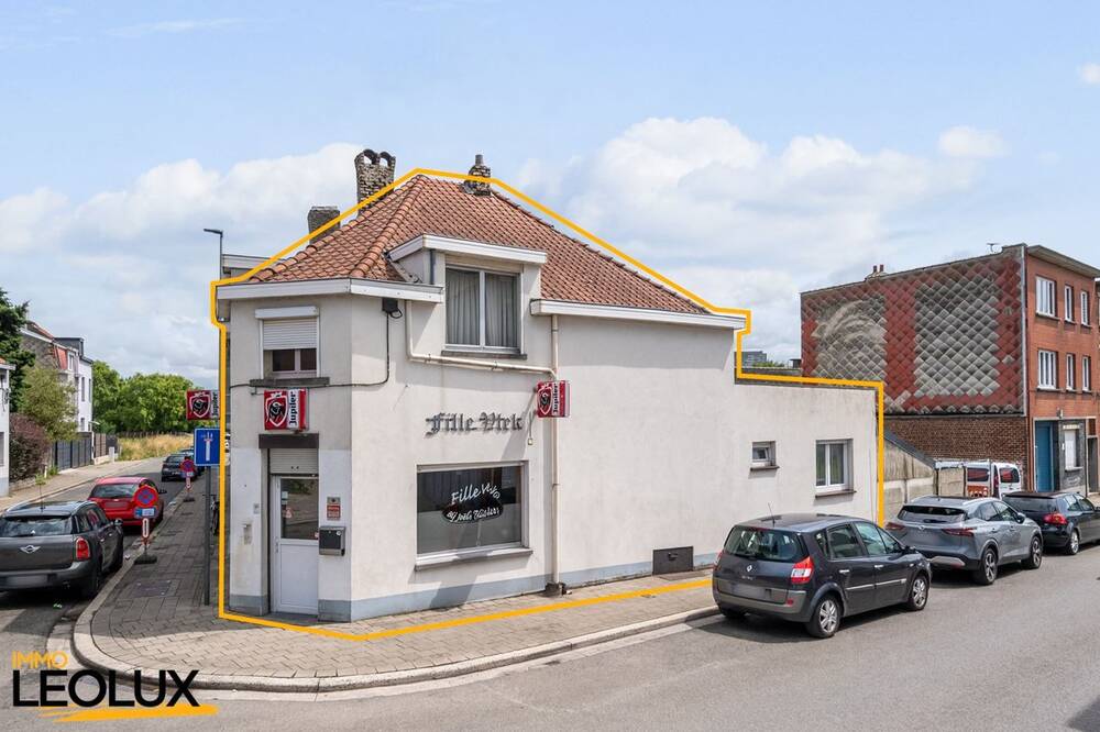 Commerce à vendre à Relegem 1731 220000.00€  chambres m² - Annonce 531259