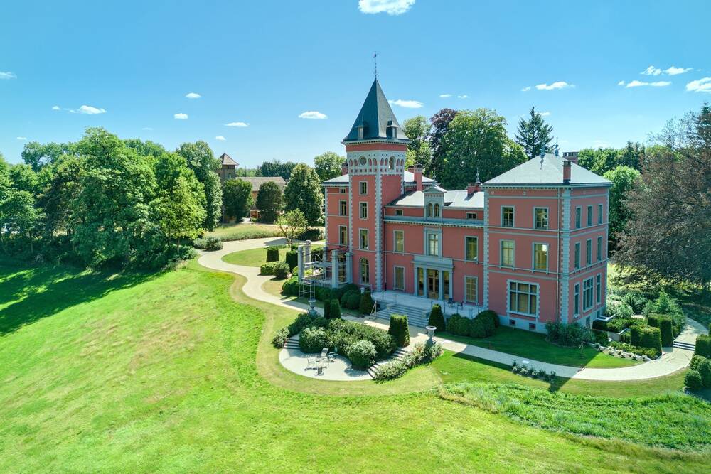 Duplex te  huur in Sint-Genesius-Rode 1640 3000.00€ 2 slaapkamers 313.00m² - Zoekertje 532176