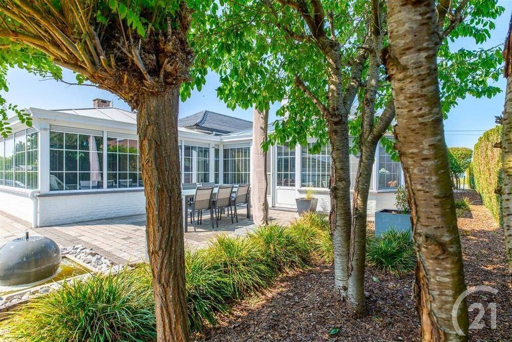 Huis te koop in Merchtem 1785 695000.00€ 3 slaapkamers 217.00m² - Zoekertje 531726