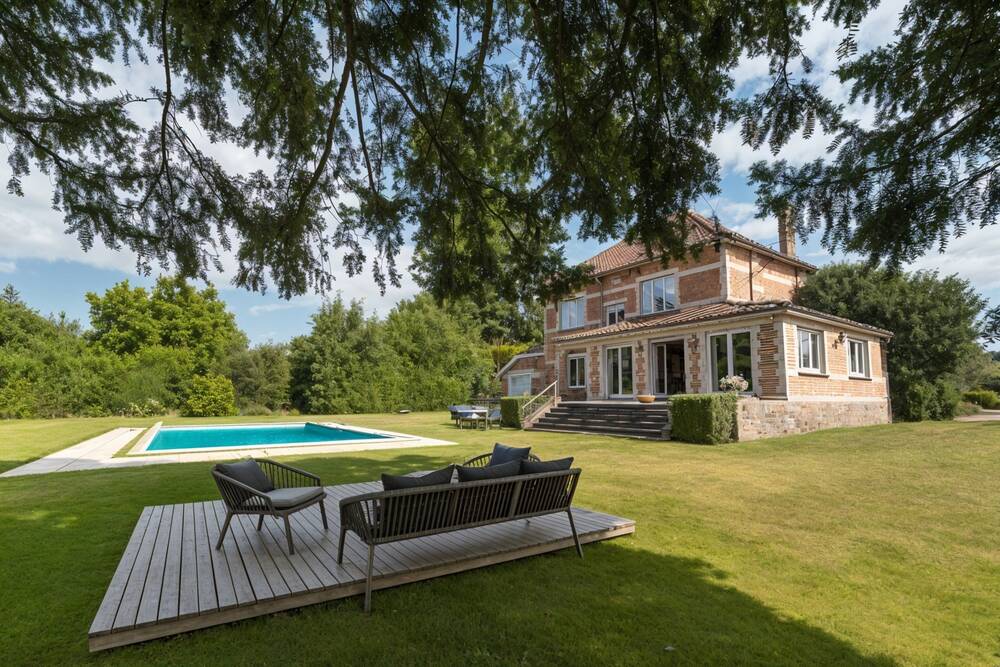 Huis te koop in Alsemberg 1652 1500000.00€ 4 slaapkamers 285.00m² - Zoekertje 533612