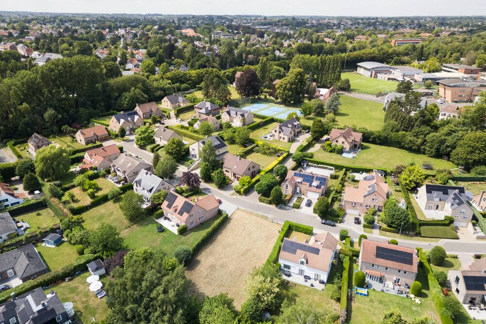 Grond te  koop in Waterloo 1410 465000.00€  slaapkamers m² - Zoekertje 533549