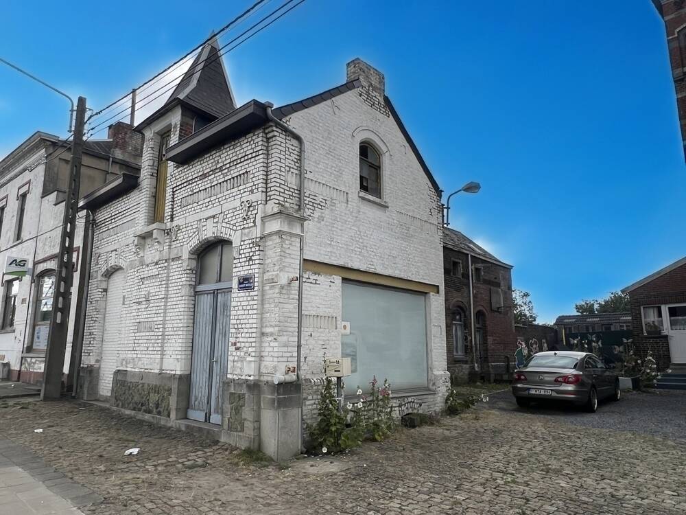 Huis te  in Chapelle-lez-Herlaimont 7160 125000.00€ 2 slaapkamers 150.00m² - Zoekertje 534071