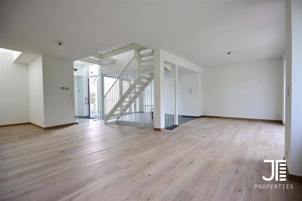 Huis te koop in Terhulpen 1310 795000.00€ 4 slaapkamers 220.00m² - Zoekertje 534002