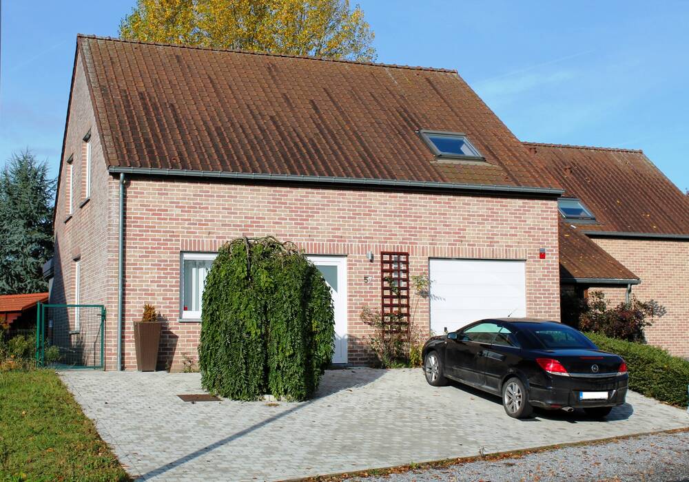 Huis te huur in Nijvel 1400 1950.00€ 4 slaapkamers 150.00m² - Zoekertje 535185