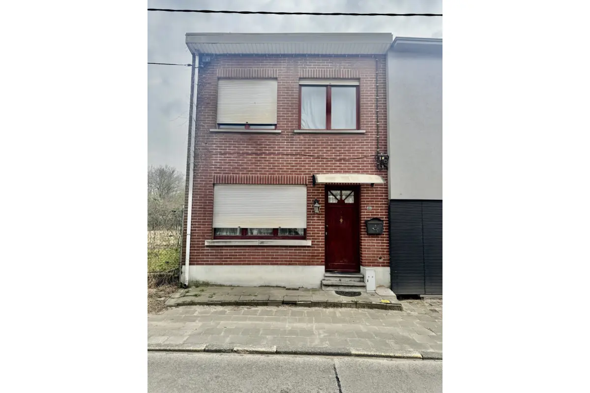 Huis te  koop in Liedekerke 1770 245000.00€ 3 slaapkamers 146.00m² - Zoekertje 535199