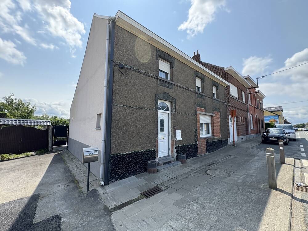 Huis te koop in Tubeke 1480 330000.00€ 3 slaapkamers 180.00m² - Zoekertje 535876