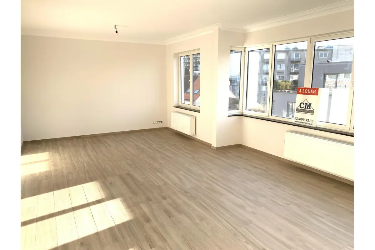 Appartement à  à Uccle 1180 1550.00€ 2 chambres 120.00m² - Annonce 535980