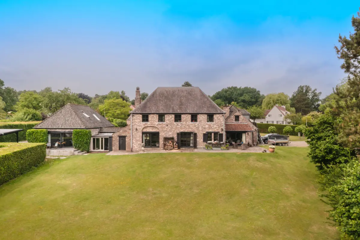 Maison à vendre à Lasne 1380 150000.00€ 6 chambres 280.00m² - Annonce 536290