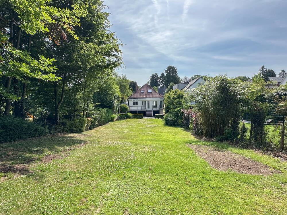 Huis te huur in Waterloo 1410 2000.00€ 3 slaapkamers 179.00m² - Zoekertje 537342
