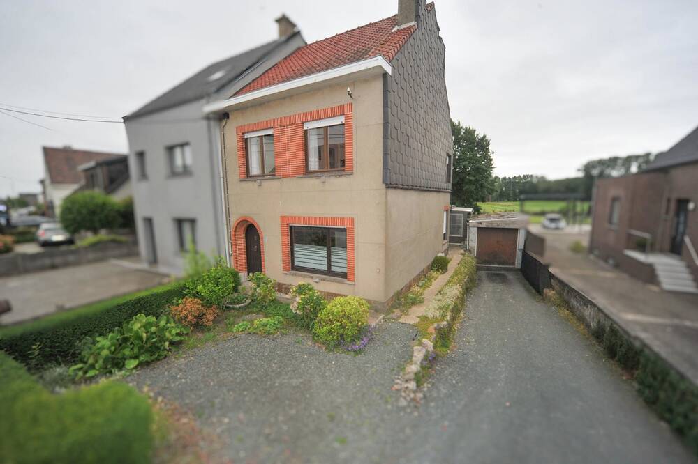 Huis te koop in Opwijk 1745 275000.00€ 3 slaapkamers 155.00m² - Zoekertje 538452