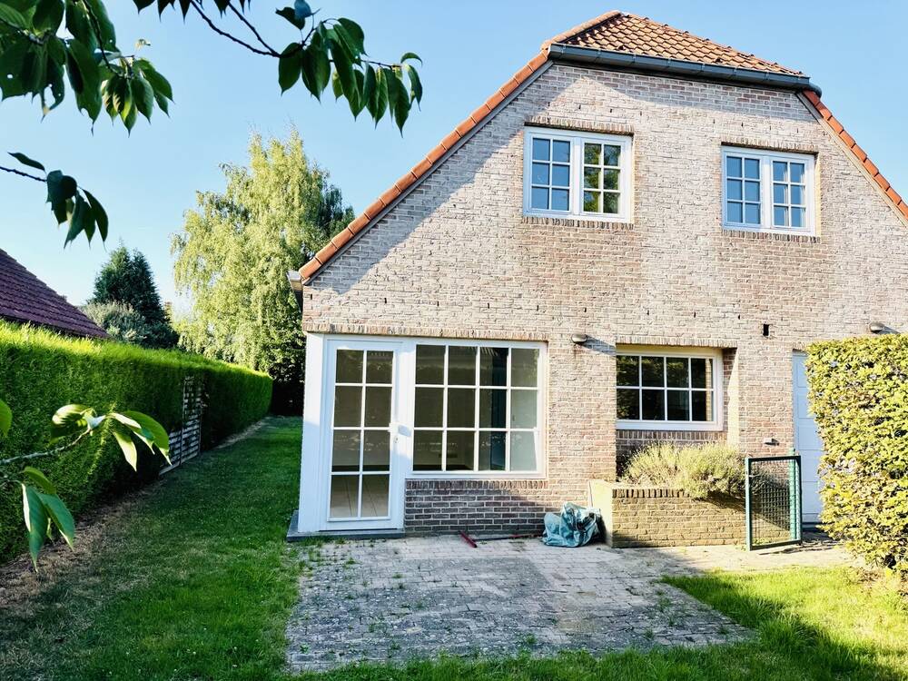 Villa te huur in Waterloo 1410 2500.00€ 4 slaapkamers 240.00m² - Zoekertje 538456