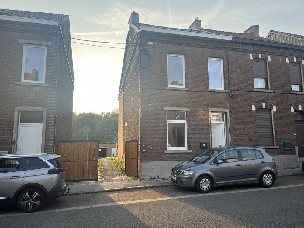 Maison à à Jumet 6040 930.00€ 2 chambres 90.00m² - Annonce 538526