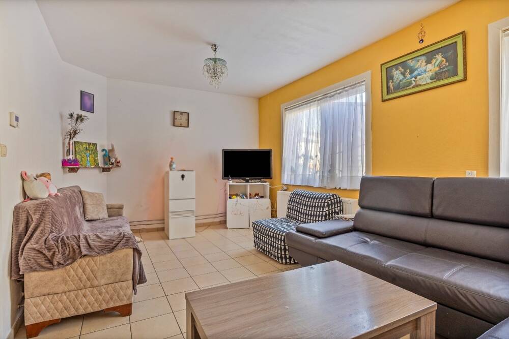 Appartement te  koop in Dilbeek 1700 175000.00€ 1 slaapkamers 80.00m² - Zoekertje 540824