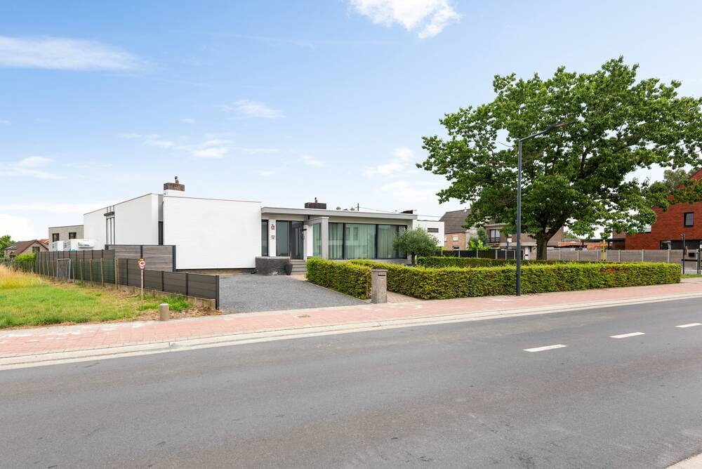 Huis te koop in Opwijk 1745 595000.00€ 5 slaapkamers 400.00m² - Zoekertje 540817