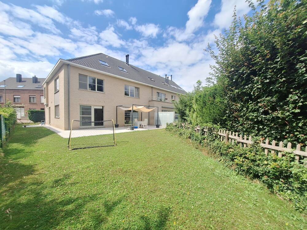 Huis te huur in Wezembeek-Oppem 1970 2900.00€ 4 slaapkamers 312.00m² - Zoekertje 541500