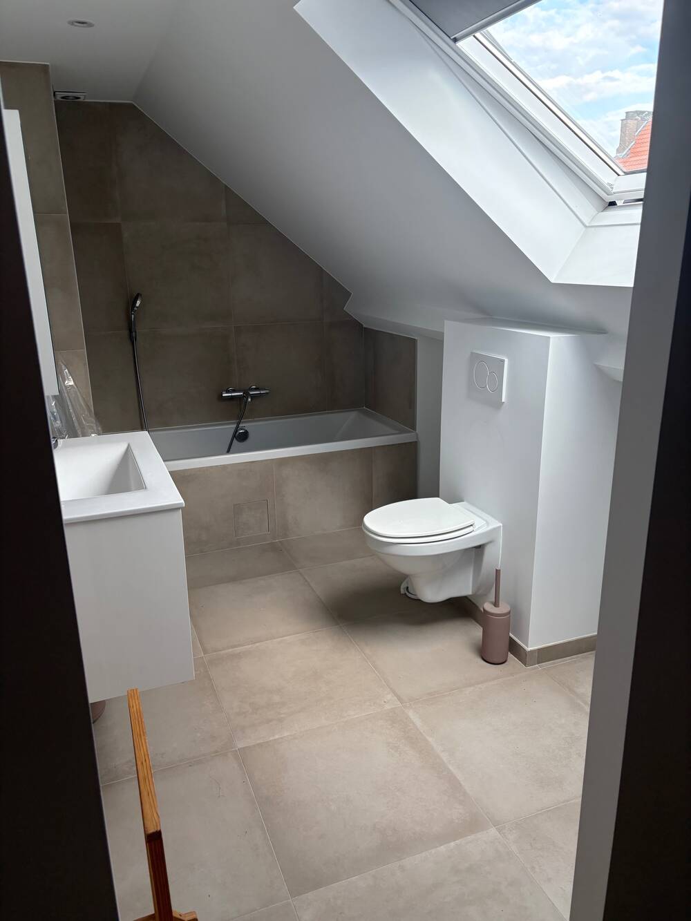 Huis te  huur in Drogenbos 1620 2850.00€ 4 slaapkamers 165.00m² - Zoekertje 541811