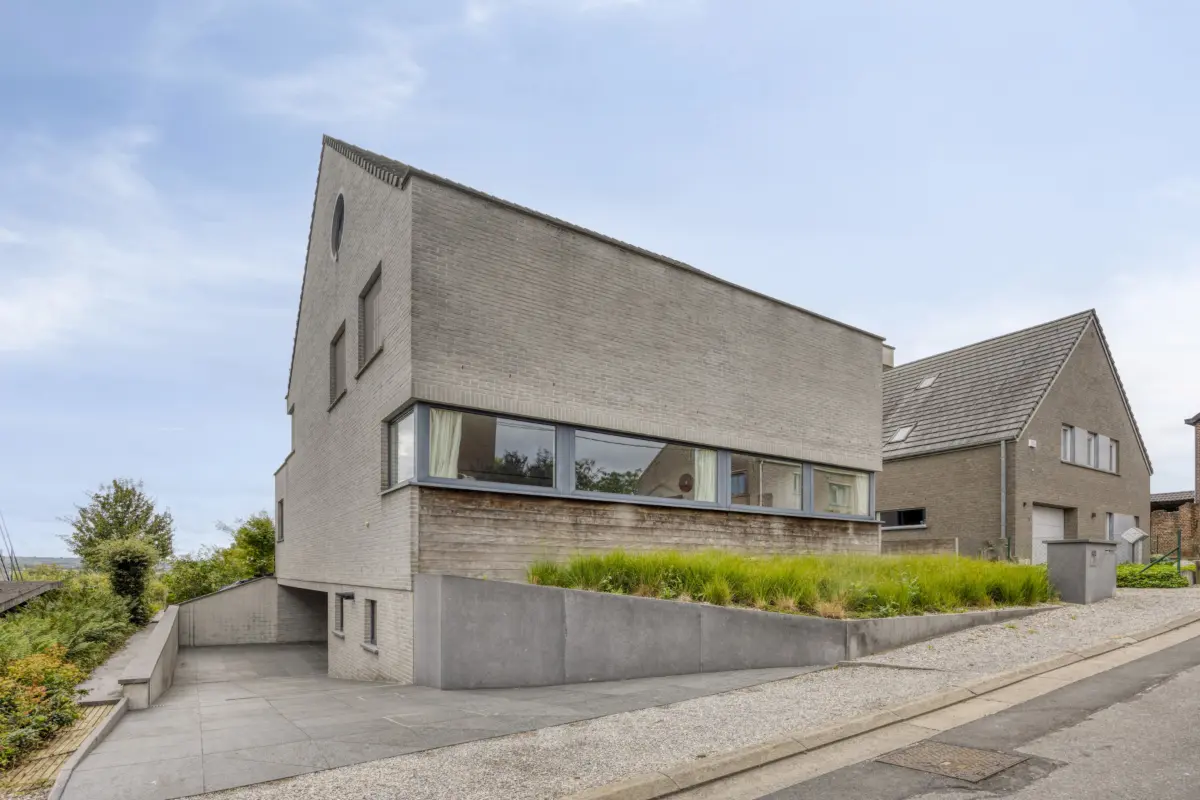 Huis te  koop in Sint-Pieters-Leeuw 1600 915000.00€ 5 slaapkamers 449.00m² - Zoekertje 542787