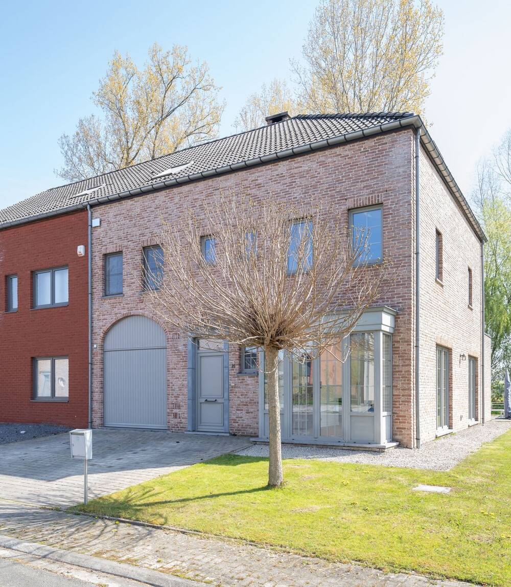 Maison à vendre à Ruisbroek 1601 649000.00€ 3 chambres 301.00m² - Annonce 542518
