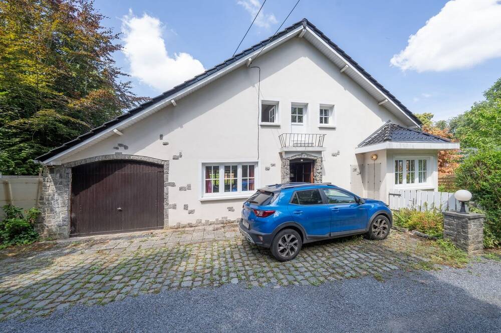 Huis te koop in Sint-Genesius-Rode 1640 495000.00€ 3 slaapkamers 209.00m² - Zoekertje 542655