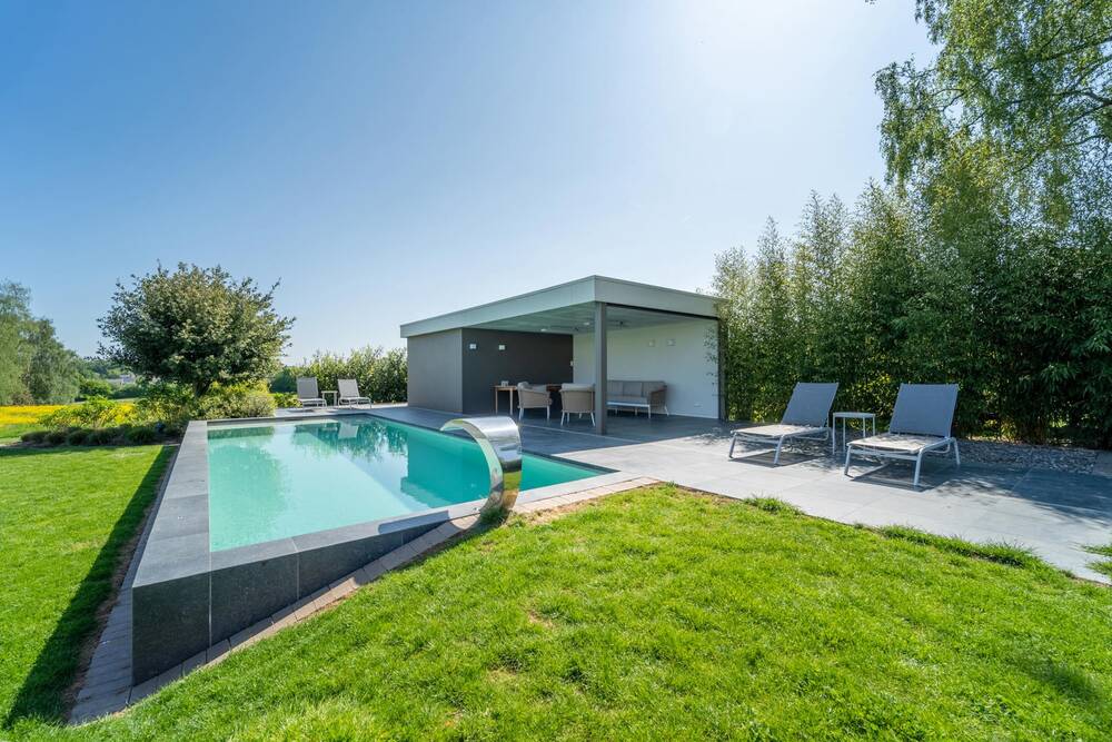 Villa à louer à Duisburg 3080 4100.00€ 5 chambres 300.00m² - Annonce 543642