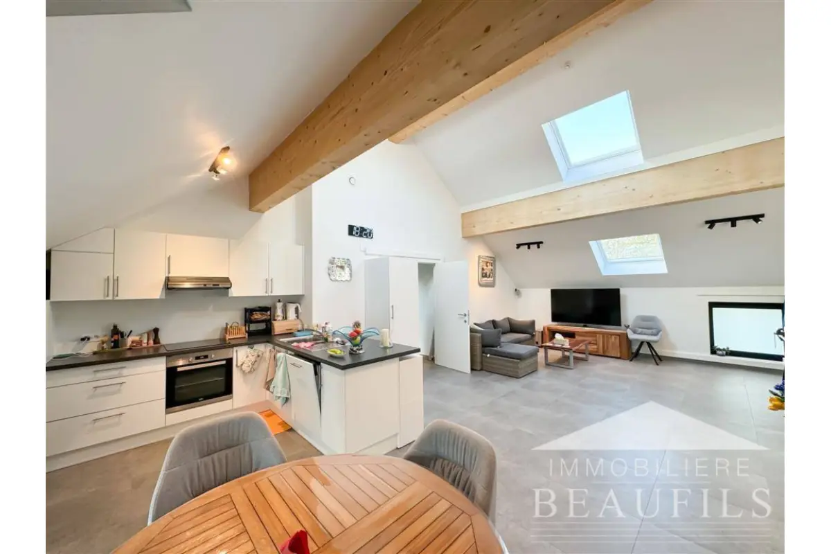 Appartement à louer à Nivelles 1400 900.00€ 2 chambres 94.00m² - Annonce 663333