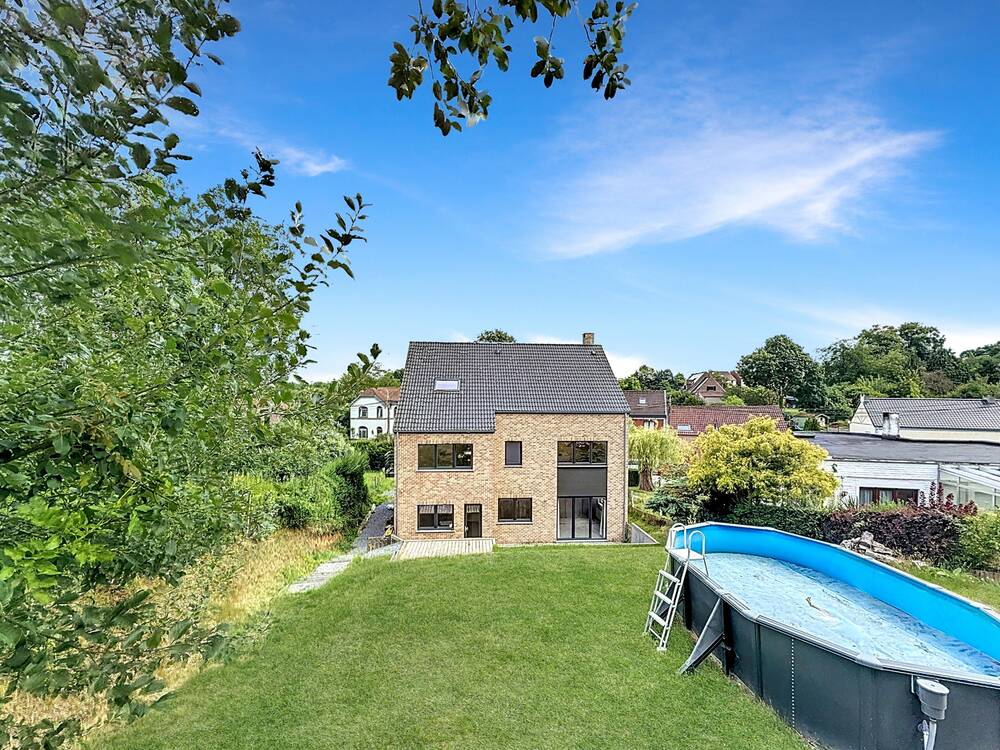 Huis te koop in Waver 1300 650000.00€ 6 slaapkamers 285.00m² - Zoekertje 544163