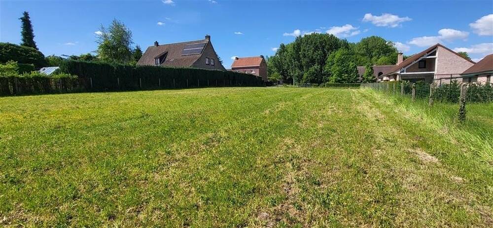 Terrain à bâtir à vendre à Roosdaal 1760 435000.00€  chambres m² - Annonce 544063