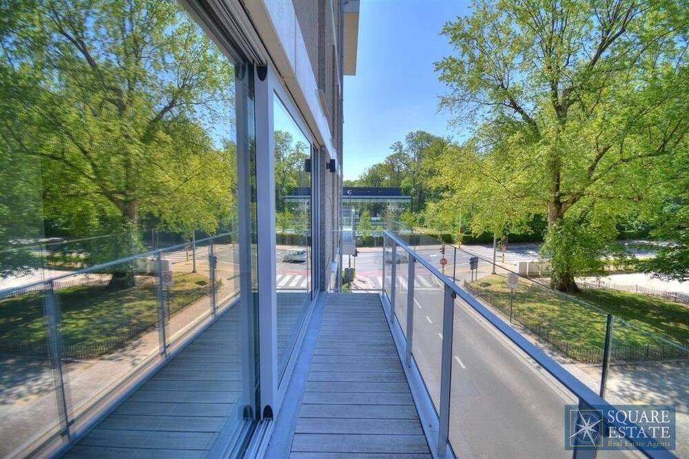 Appartement te  huur in Wezembeek-Oppem 1970 1365.00€ 2 slaapkamers 100.00m² - Zoekertje 544075