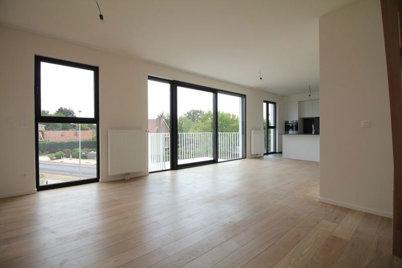 Appartement te  huur in Kraainem 1950 1750.00€ 3 slaapkamers 130.80m² - Zoekertje 545602