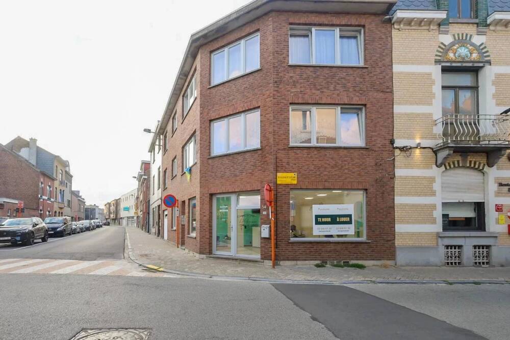 Commerce à louer à Strombeek-Bever 1853 1200.00€ 1 chambres 59.00m² - Annonce 546336